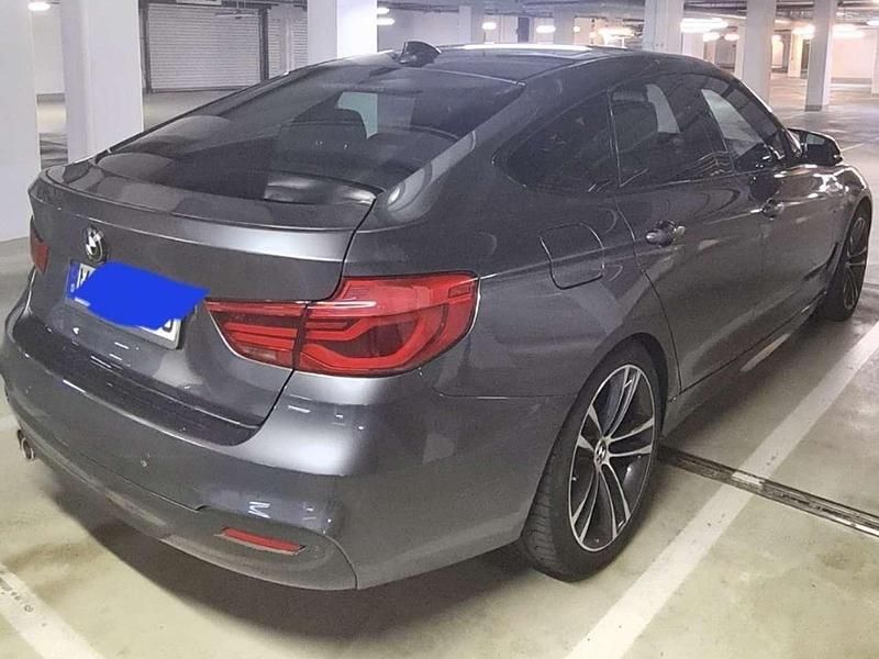 Gebraucht BMW 330 M Sport 258 PS (189 kW) 2016 Limousine