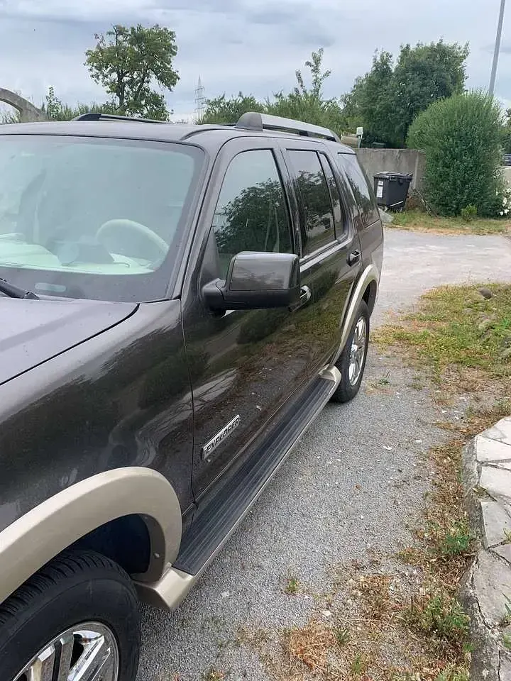 Gebraucht Ford Explorer 296 PS (217 kW) 2006 Braun SUV