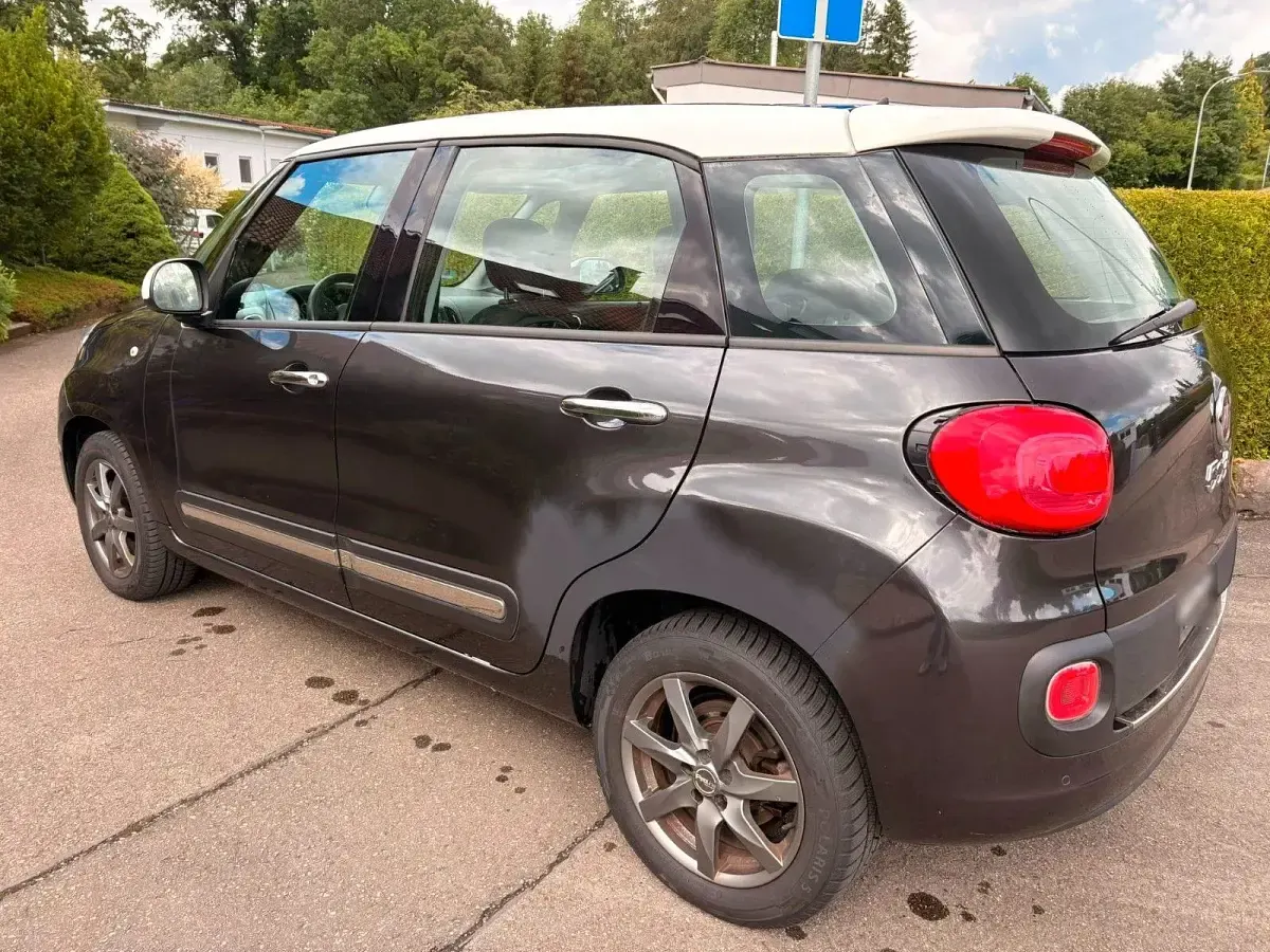 Gebraucht Fiat 500L Lounge 120 PS (88 kW) 2017 Grau Van / Kleinbus