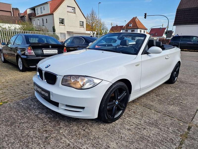 Weiß Gebraucht 2009 BMW 118 Cabriolet Cabrio | 7.900 € (Etwas zu teuer) - Bild 1/4