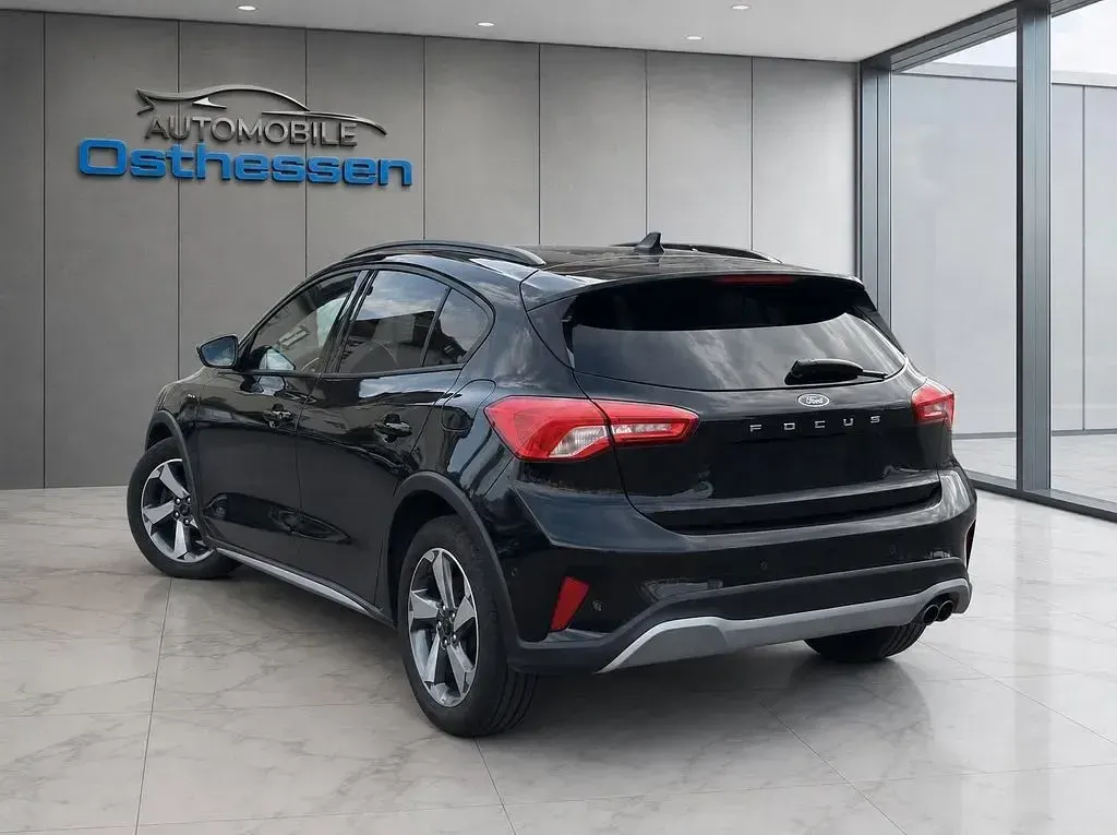 Gebraucht Ford Focus 150 PS (110 kW) 2020 Schwarz Limousine