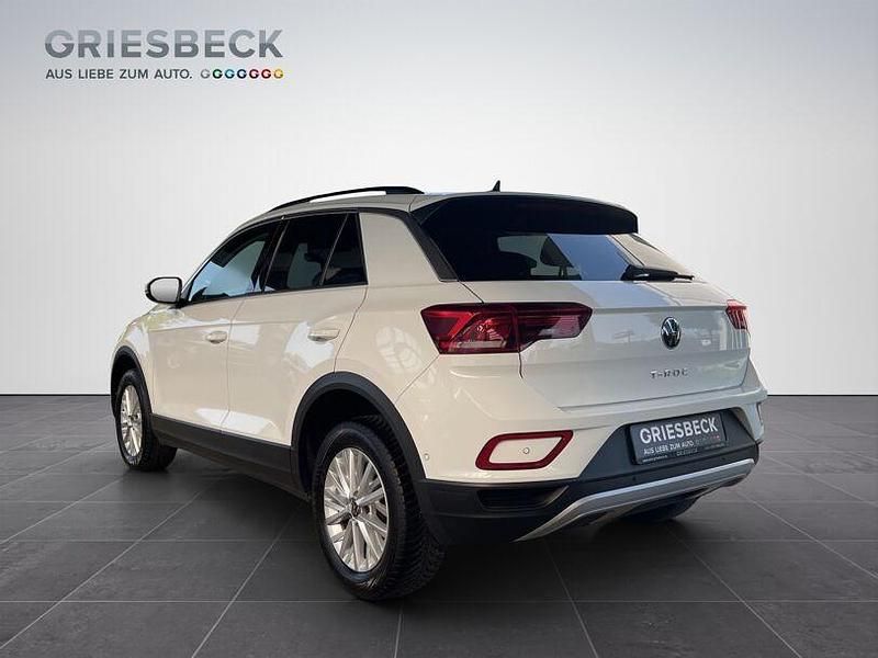 Gebraucht VW T-Roc Life 110 PS (80 kW) 2023 Pure white SUV