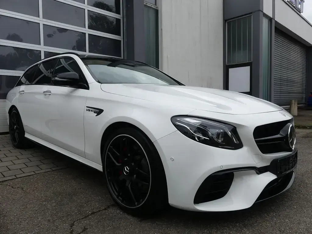 Gebraucht Mercedes E63S AMG AMG 612 PS (450 kW) 2018 Weiß Limousine