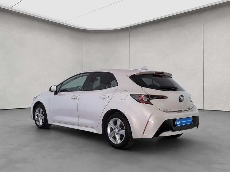 Gebraucht Toyota Corolla Team 140 PS (102 kW) 2022 Weiß Limousine