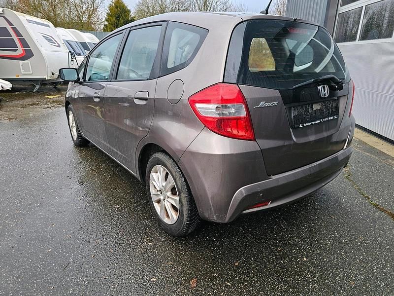 Gebraucht Honda Jazz 99 PS (72 kW) 2012 Grau Kleinwagen