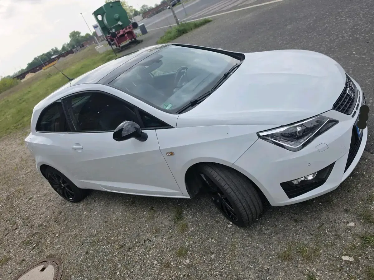 Gebraucht Seat Ibiza CUPRA 192 PS (141 kW) 2016 Weiß Limousine