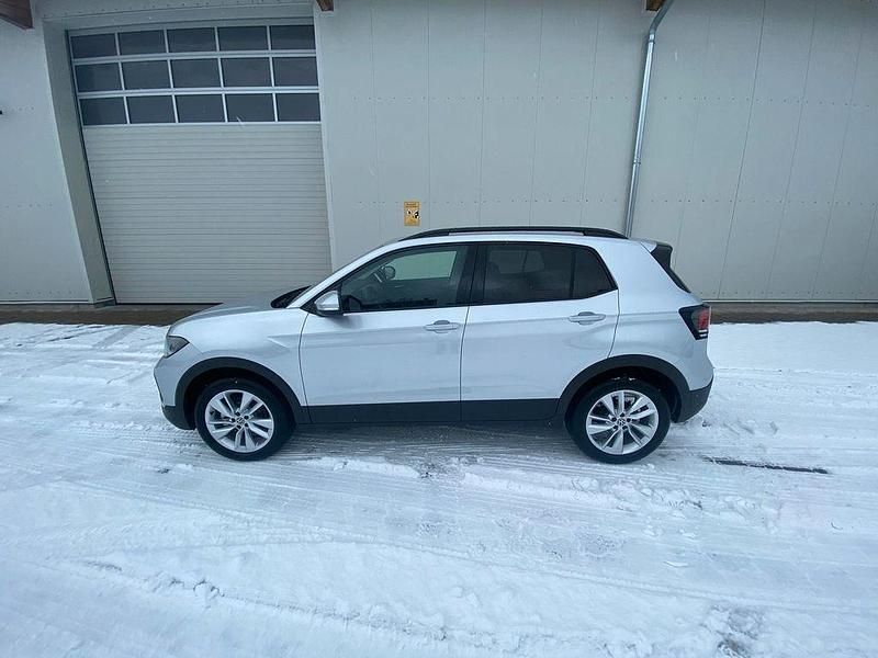 Neu VW T-Cross 116 PS (85 kW) 2025 Silber SUV
