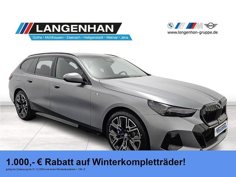 Grau Gebraucht 2025 BMW i5 M Sport Limousine | 67.210 € (Teuer) - Bild 1/4