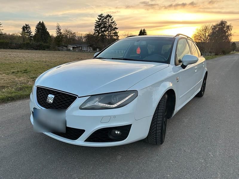 Gebraucht Seat Exeo 170 PS (125 kW) 2013 Weiß Kombi