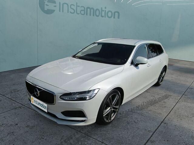 Gebraucht Volvo V90 Momentum 190 PS (139 kW) 2019 Weiß Kombi