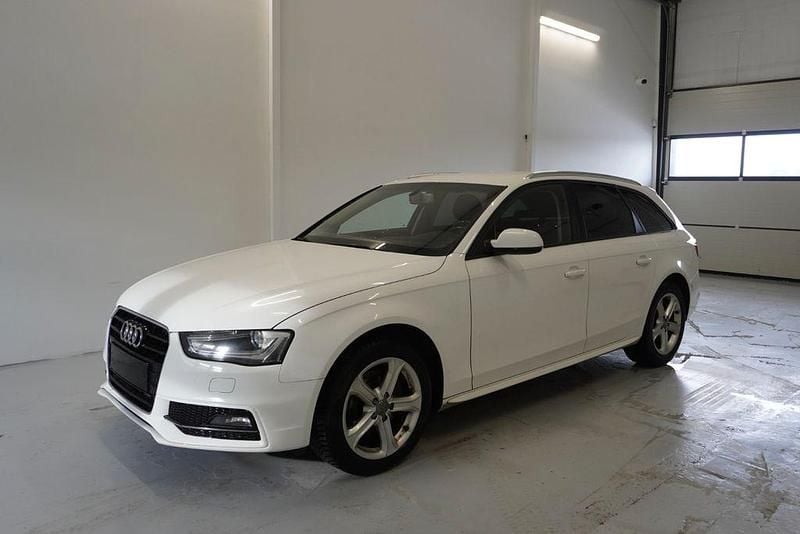 Gebraucht Audi A4 204 PS (150 kW) 2014 Weiß Limousine
