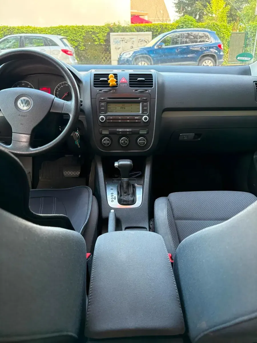 Gebraucht VW Golf IV 116 PS (85 kW) 2006 Silber Limousine