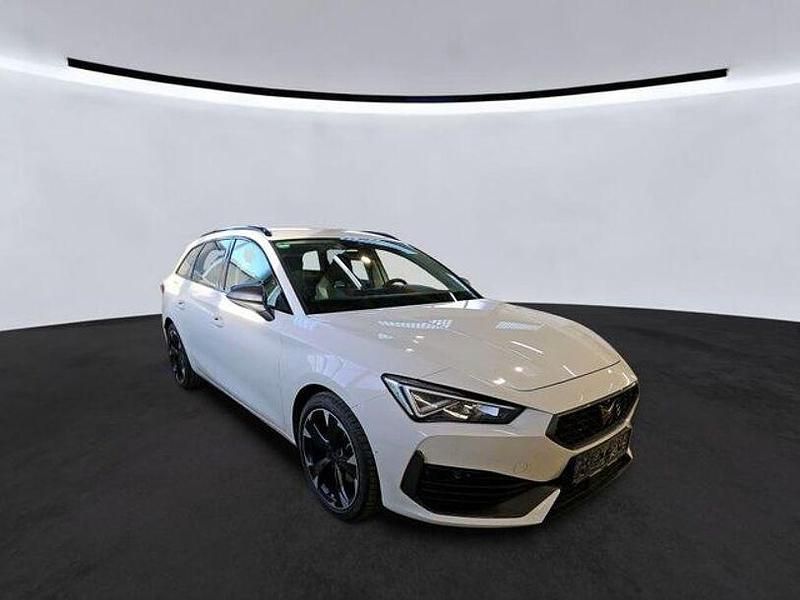 Gebraucht Cupra Leon 150 PS (110 kW) 2023 Weiß Limousine