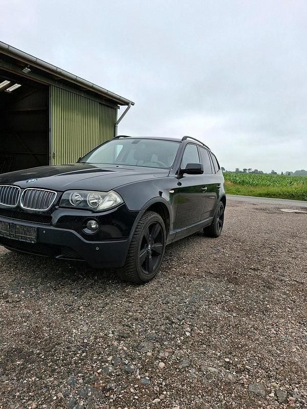 Schwarz Gebraucht 2007 BMW X3 SUV | 4.600 € (Fairer Preis) - Bild 1/4
