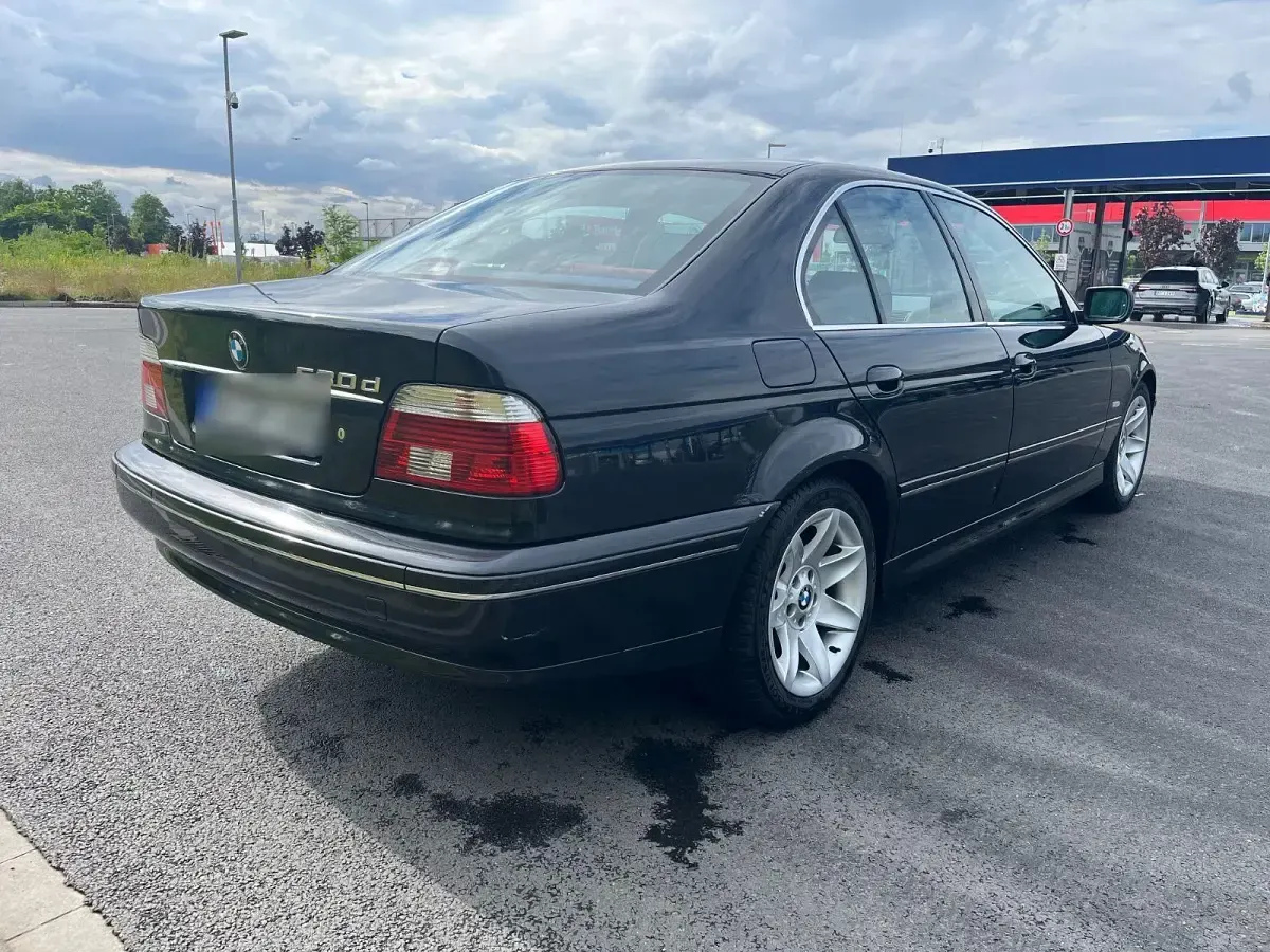 Gebraucht BMW 530 Exclusive 193 PS (141 kW) 2002 Schwarz Limousine