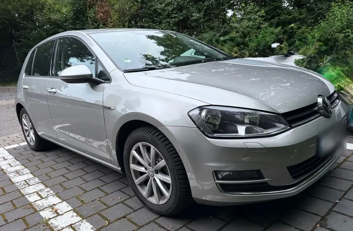Gebraucht VW Golf VII LOUNGE 150 PS (110 kW) 2015 Silber Limousine