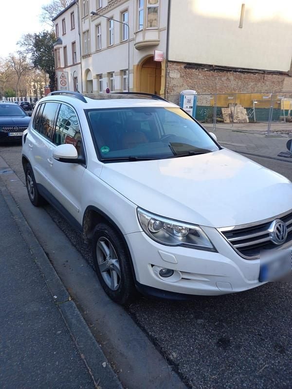 Gebraucht VW Tiguan 170 PS (125 kW) 2009 Weiß SUV