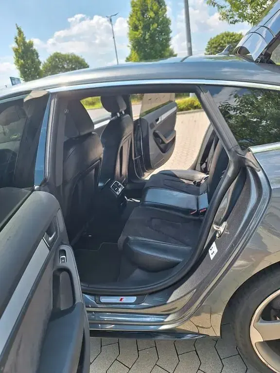 Gebraucht Audi A5 Sportback Sport 190 PS (139 kW) 2016 Grau Kleinwagen