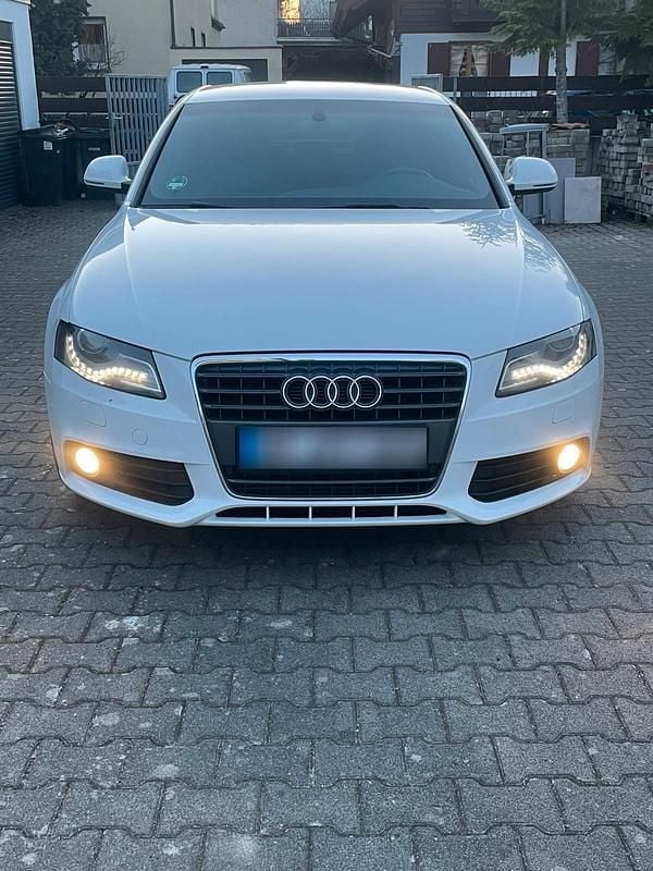 Gebraucht Audi A4 S-Line 160 PS (117 kW) 2009 Weiß Limousine