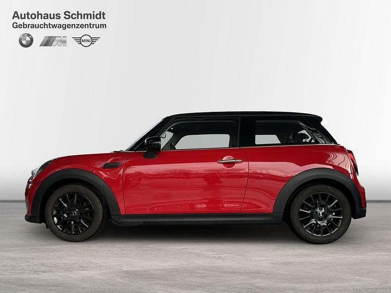 Gebraucht Mini Cooper Hatch 136 PS (100 kW) 2023 Chili red Kleinwagen