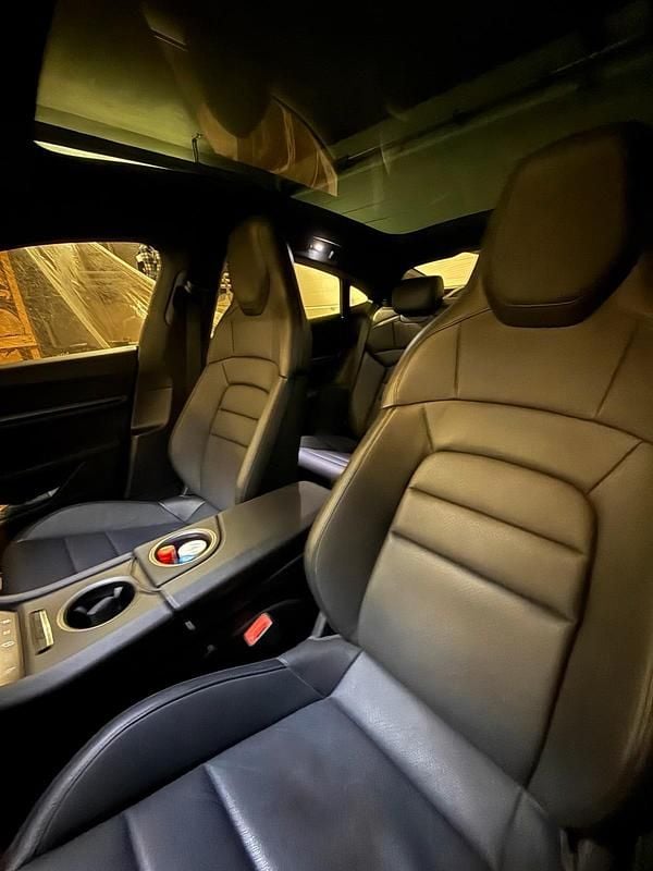 Gebraucht Porsche Taycan Performance Package 350 kW (476 PS) 2022 Andere farben Limousine