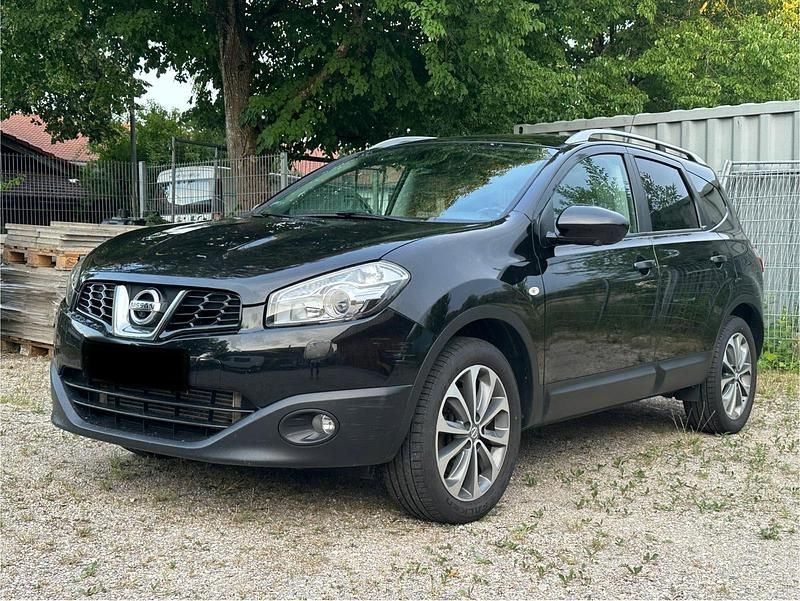 Schwarz Gebraucht 2012 Nissan Qashqai SUV | 7.400 € (Fairer Preis) - Bild 1/4
