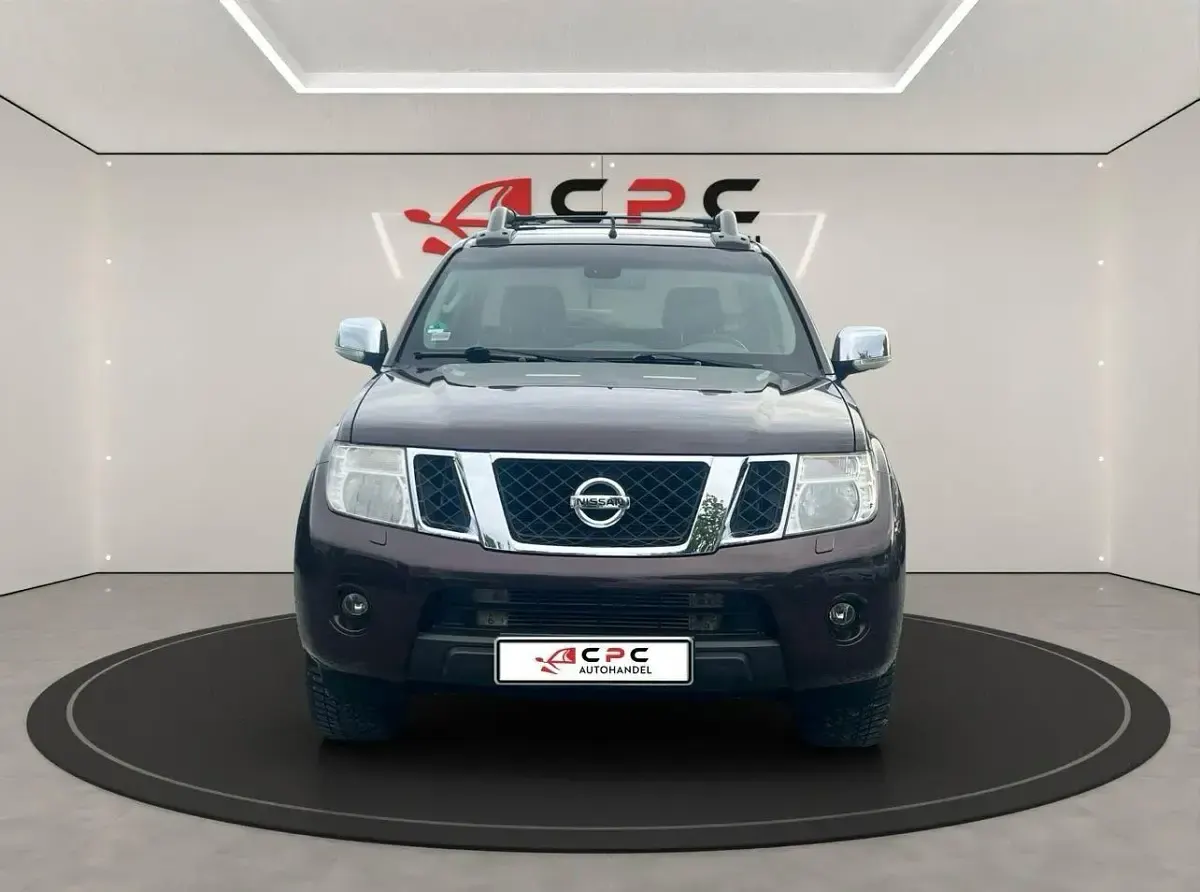 Gebraucht Nissan Navara 231 PS (169 kW) 2012 Schwarz Pickup