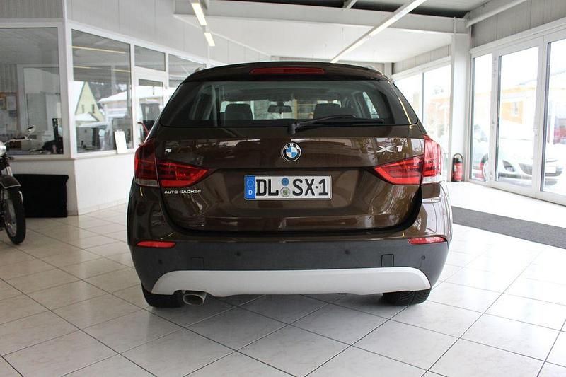Gebraucht BMW X1 177 PS (130 kW) 2011 Braun SUV