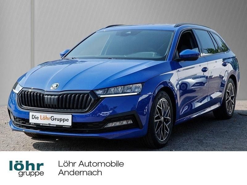 Blau Gebraucht 2021 Skoda Octavia First Edition Kombi | 21.280 € (Fairer Preis) - Bild 1/4