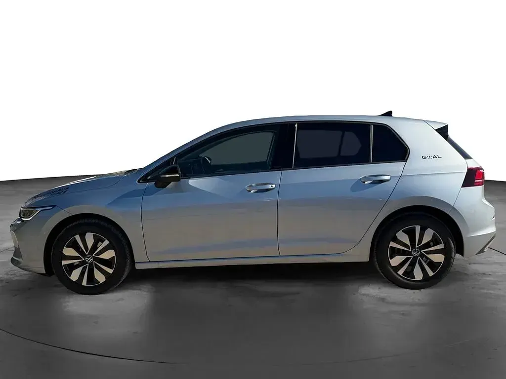 Gebraucht VW Golf VIII Goal 150 PS (110 kW) 2025 Silber Limousine