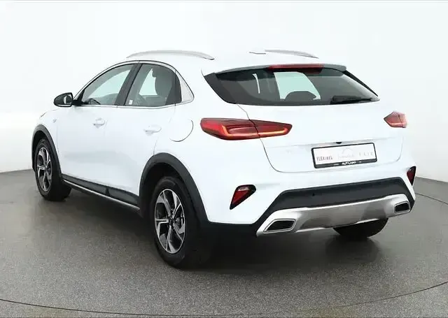 Gebraucht Kia XCeed Edition 7 120 PS (88 kW) 2022 Weiß SUV