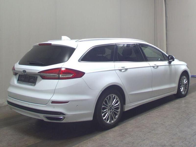 Gebraucht Ford Mondeo Titanium 190 PS (139 kW) 2022 Weiss Kombi