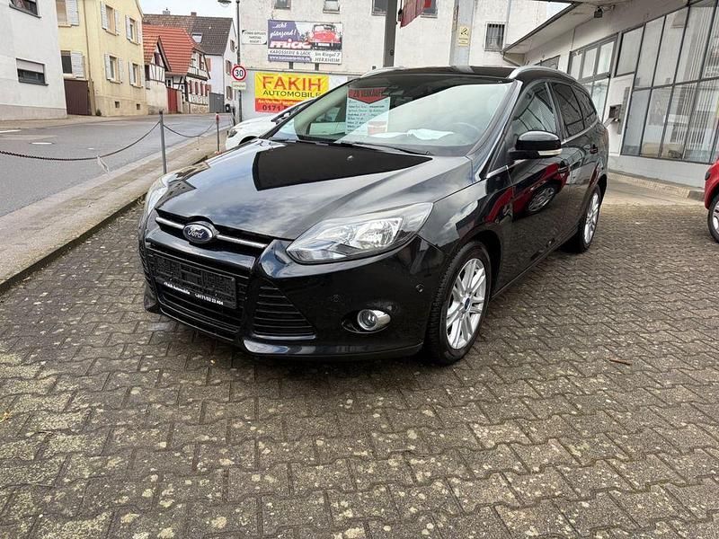 Gebraucht Ford Focus Titanium 163 PS (119 kW) 2014 Schwarz Limousine