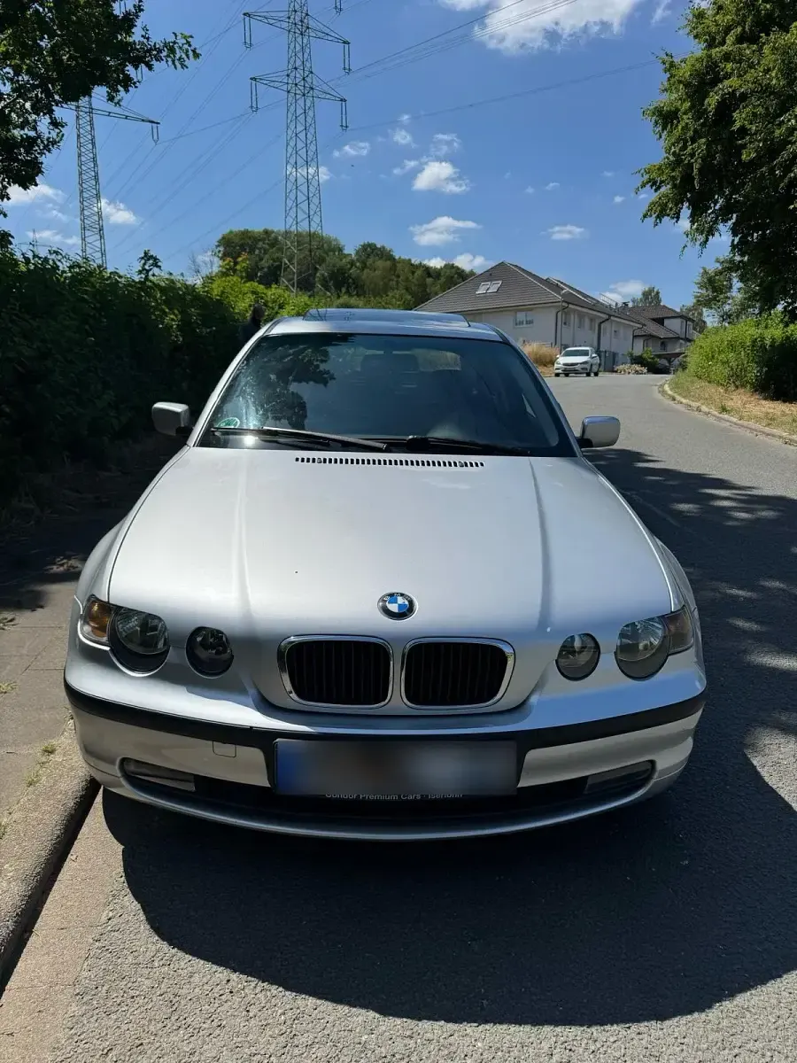 Gebraucht BMW 316 116 PS (85 kW) 2004 Silber Coupé