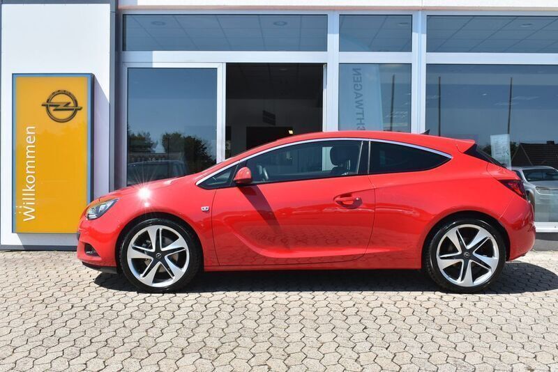 Rot Gebraucht 2011 Opel Astra GTC Innovation Coupé | 8.500 € (Fairer Preis) - Bild 1/4