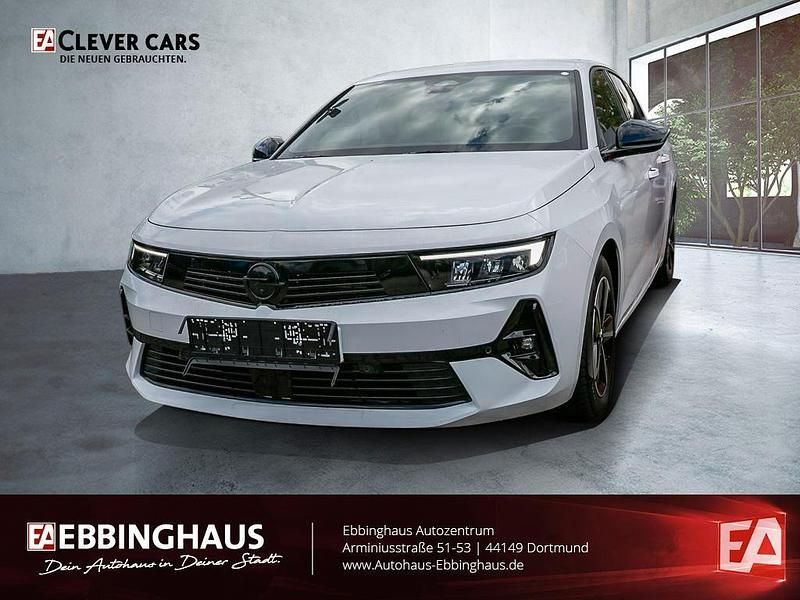 Weiß Gebraucht 2024 Opel Astra Kombi | 24.990 € (Fairer Preis) - Bild 1/4