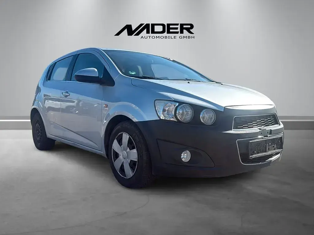 Gebraucht Chevrolet Aveo LTZ 116 PS (85 kW) 2012 Silber Limousine