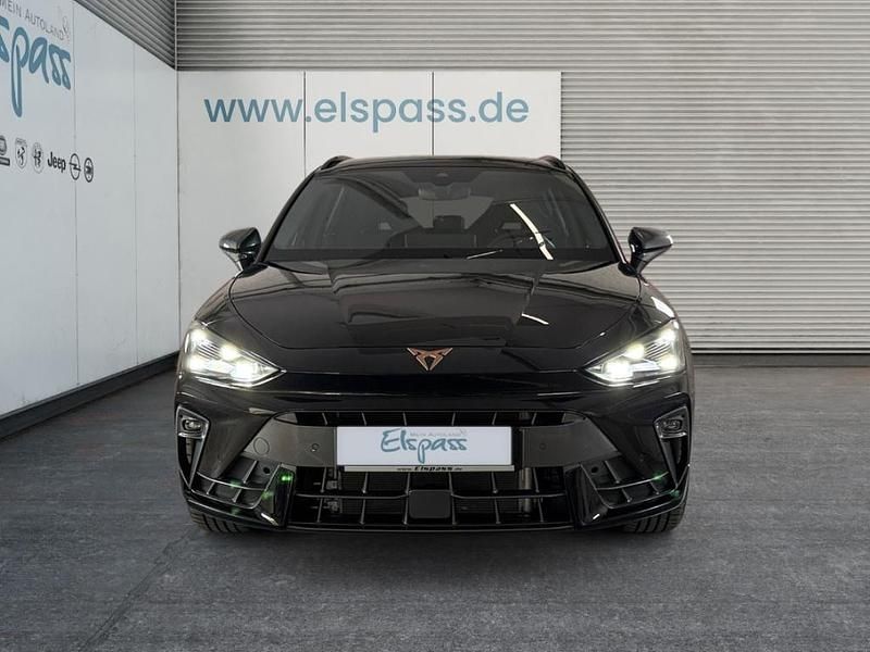 Neu Cupra Leon 150 PS (110 kW) 2025 Schwarz Kombi