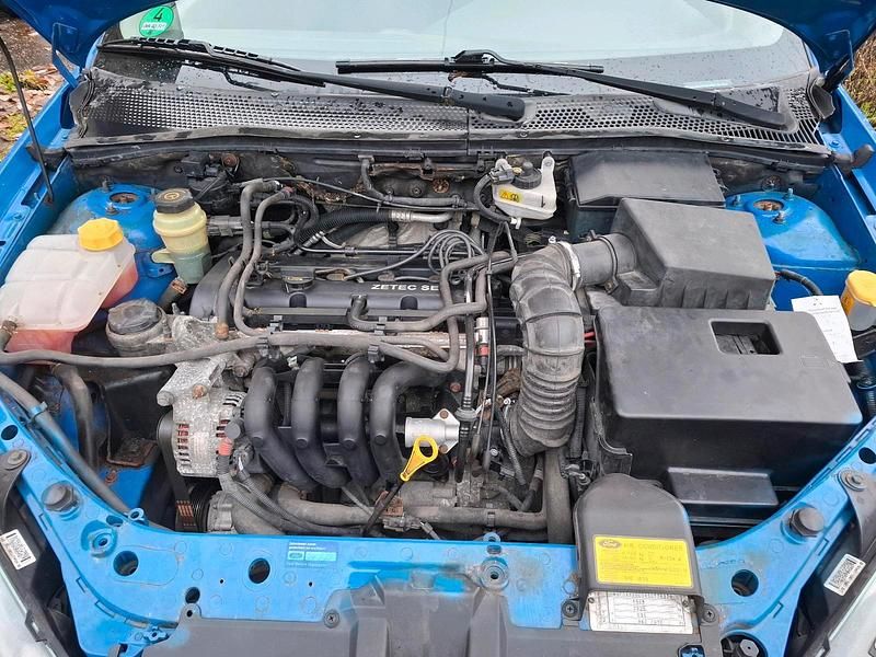 Gebraucht Ford Focus 75 PS (55 kW) 2003 Blau Limousine