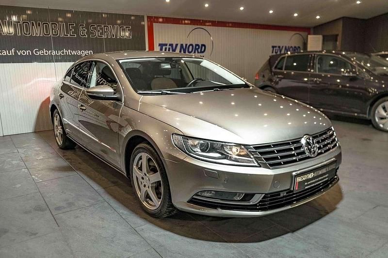 Second-hand VW CC R 160 CP (117 kW) 2013 Maro Berlinǎ