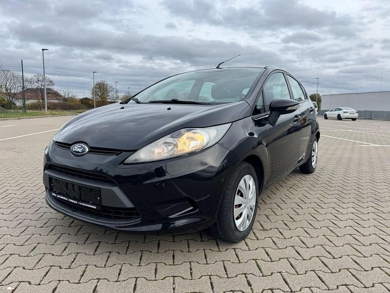 Schwarz Gebraucht 2011 Ford Fiesta Trend Kleinwagen | 2.450 € (Fairer Preis) - Bild 1/4