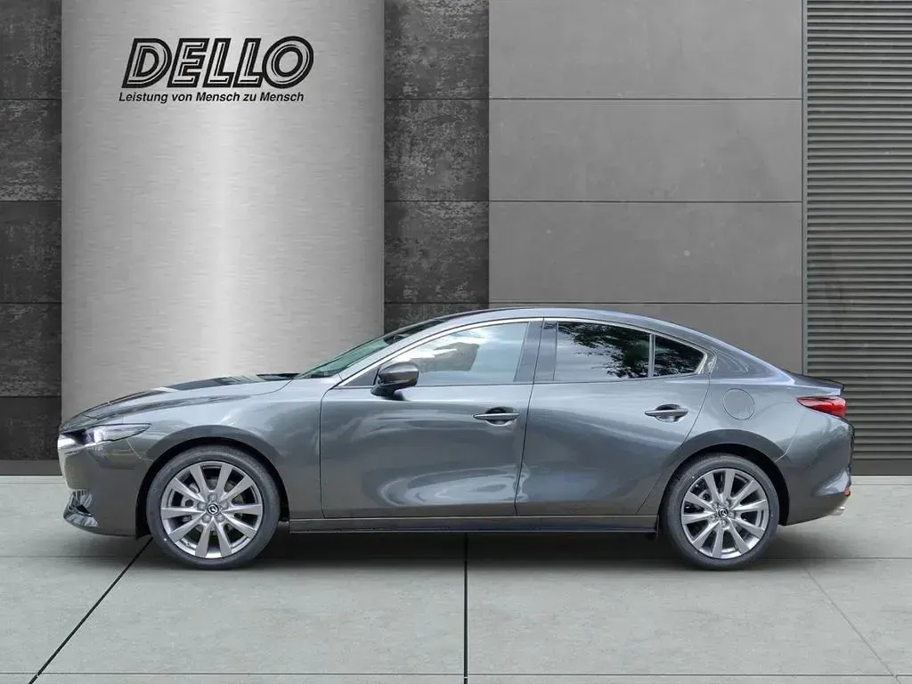 Neu Mazda 3 Exclusive-Line 140 PS (102 kW) 2025 Machine gray Limousine