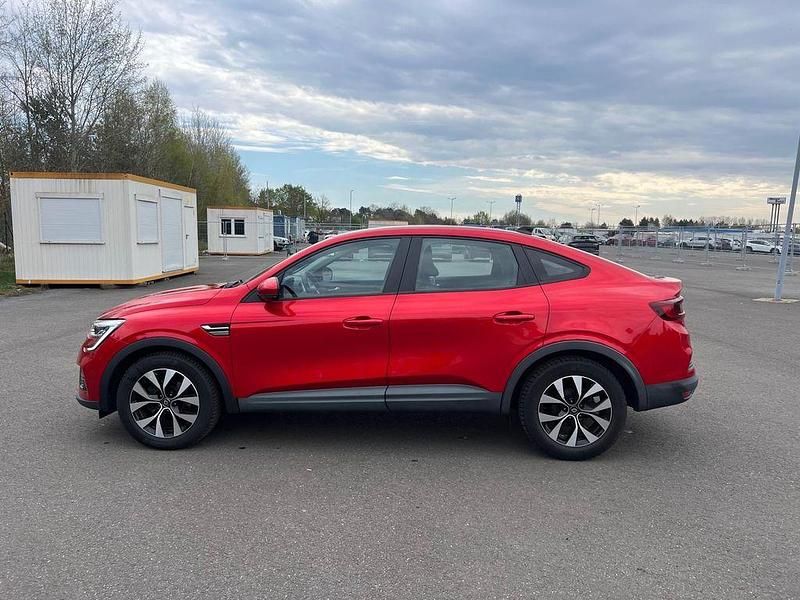 Gebraucht Renault Arkana Engineered 143 PS (105 kW) 2022 Rot SUV