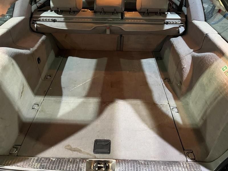 Gebraucht Mercedes E430 279 PS (205 kW) 2003 Schwarz Limousine