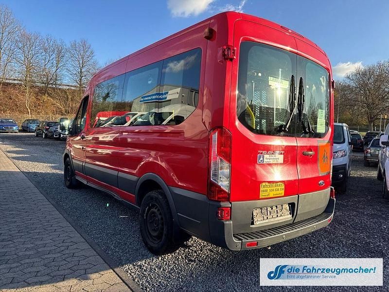 Gebraucht Ford Transit Trend 131 PS (96 kW) 2017 Rot Kombi