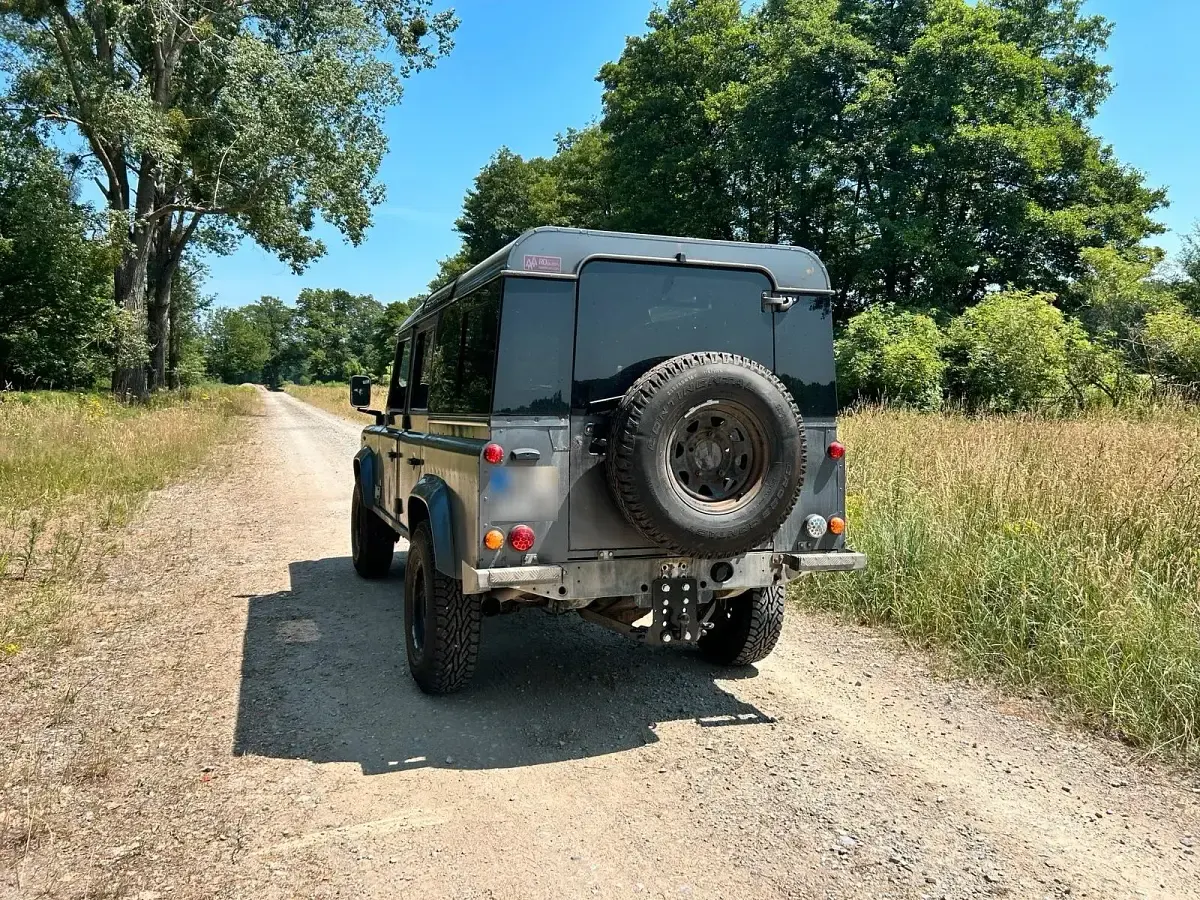 Gebraucht Land Rover Defender 122 PS (89 kW) 2002 Grau SUV