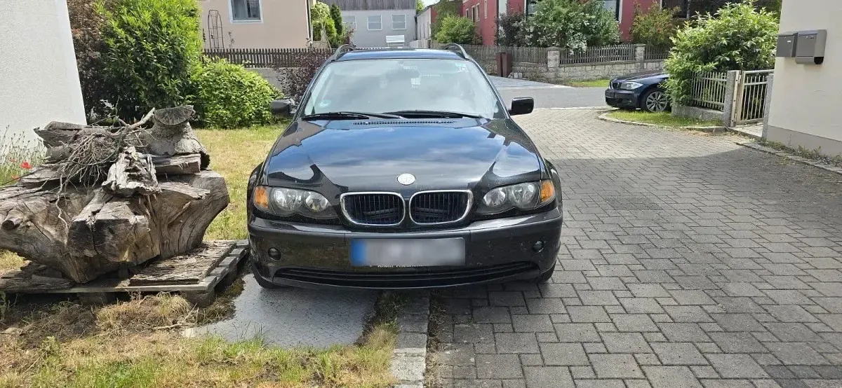 Gebraucht BMW 316 116 PS (85 kW) 2005 Schwarz Kombi