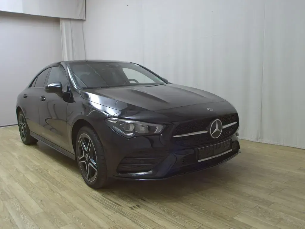 Gebraucht Mercedes CLA250 218 PS (160 kW) 2021 Nachtschwarz unilack Coupé