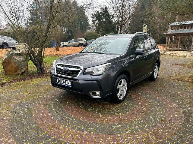 Grau Gebraucht 2016 Subaru Forester Sport SUV | 13.500 € (Fairer Preis) - Bild 1/4