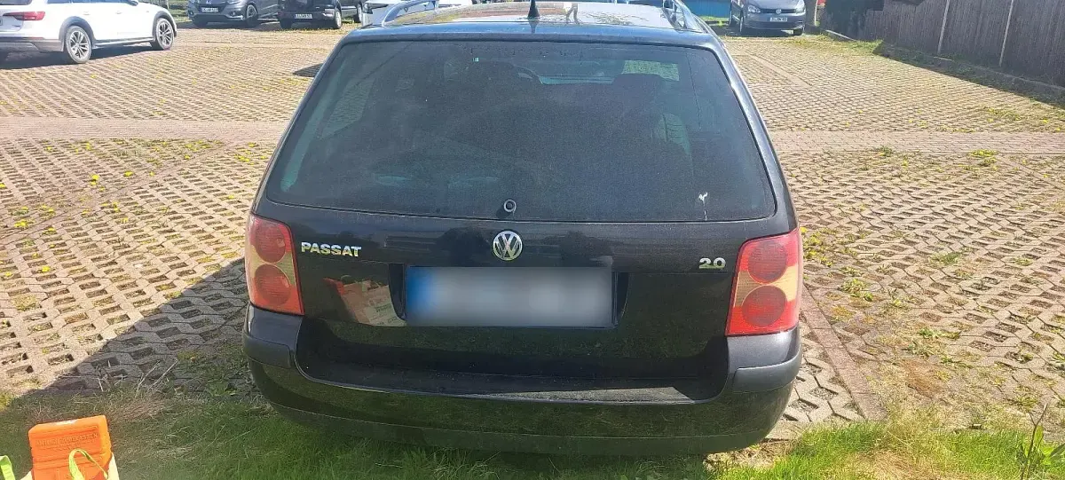Gebraucht VW Passat 135 PS (99 kW) 2003 Schwarz Kombi